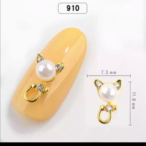 NEW 10 pcs Charm Nail Art Rhinestone Decorations